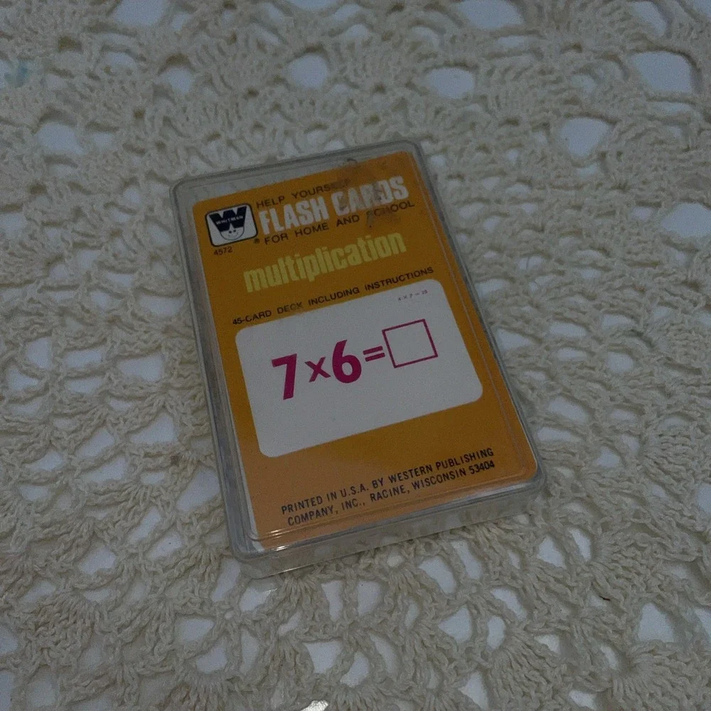 VINTAGE WHITMAN Help Yourself MULTIPLICATION FLASH CARDS #4572 COMPLETE w/CASE